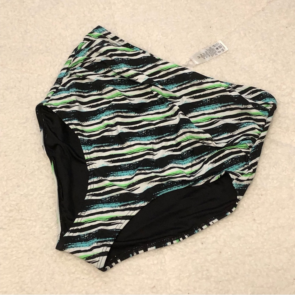 🆕 NWOT High Waisted Striped Ruched Bikini Bottoms